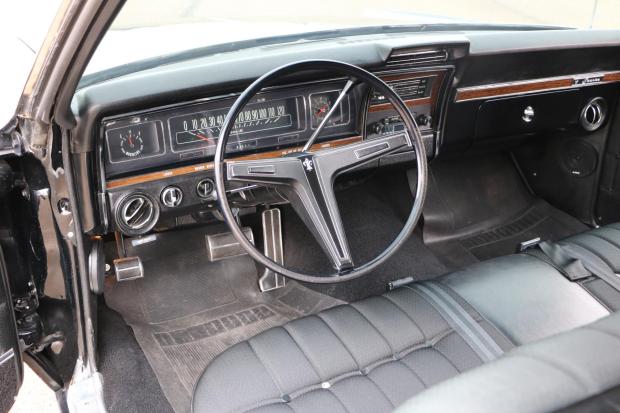 1968 Chevrolet Caprice Custom Coupe 327