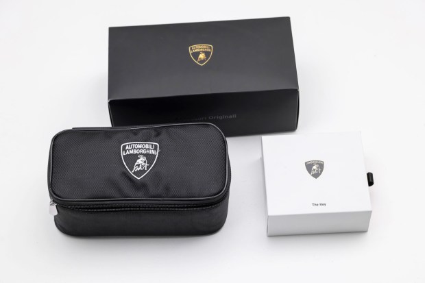 No Reserve: 219-Mile 2022 Lamborghini Huracan STO