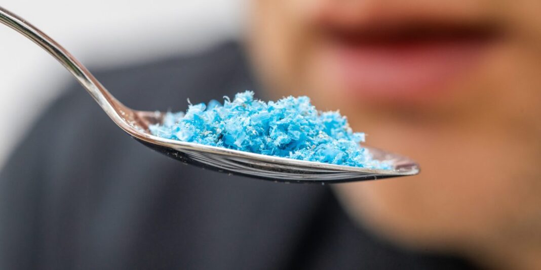 The-surprising-link-between-that-plastic-spoon-of-microplastics-in.jpg