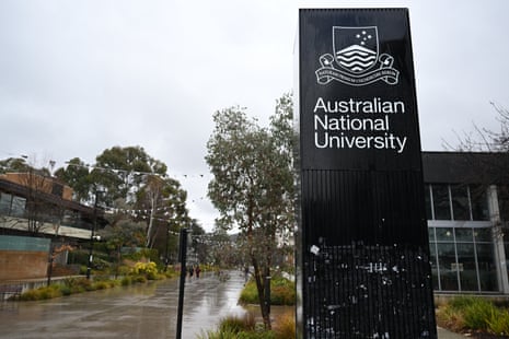 Australian National University 